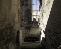 Chiesa e Convento delle Cappuccine in Antigua Guatemala- apertura aereazione dispensa sotterranea Foto N. IMG9857