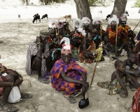 Matrimonio nel Villaggio Neputi  vicino il Lago Turkana Foto n. AOK6193