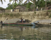 Imbarcazione lungo il Fiume Lemro nel territorio Chin vicino Sittwe Foto n. AOK9188