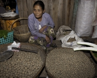 Mini patate al Mercato in Sittwe Foto n. AOK9195